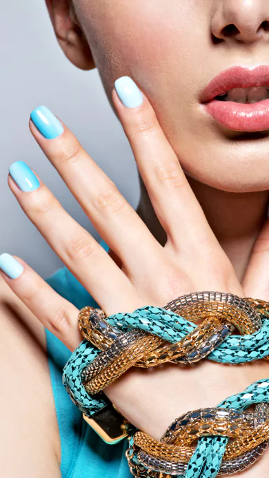 pretty-asian-beauty-woman-curly-l1